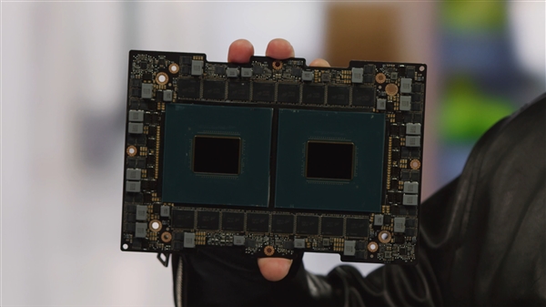 捕魚機：黃仁勛親手拿出CPU+GPU超級芯片！發佈一年了 還是個PPT